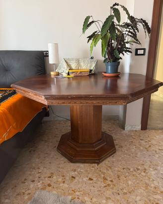 Tavolo antico ottagonale in legno con piedi