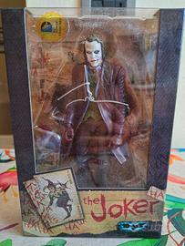 Action figure Joker "Cavaliere Oscuro"