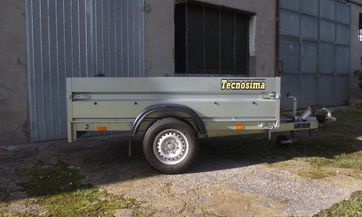 Rimorchio stradale cassonato