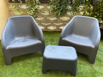 Set poltrone e tavolino da giardino