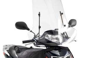 PARABREZZA TRASPARENTE GIVI 186A 58x68 cm PER SCOO