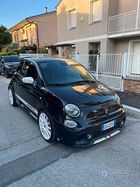 ABARTH 695 ESSEESSE