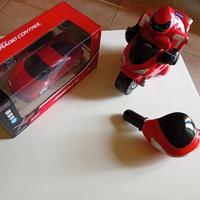 Ferrari + Ducati + tavolino ikea lack 