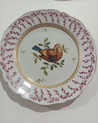 Piatto di porcellana fine
