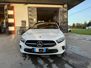Mercedes Classe A180 Sport W177 UNIPRO