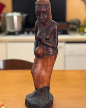 Statua Etnica Femminile in Legno
