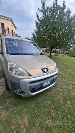  auto peugeot partner tepee 2012