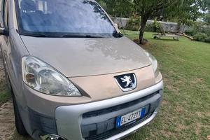  auto peugeot partner tepee 2012