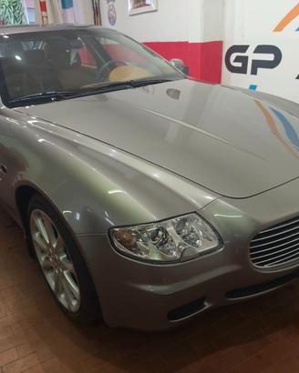 Maserati Quattroporte 4.2 V8