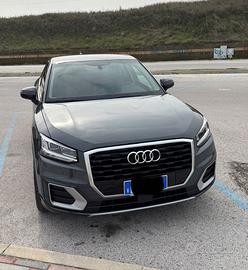 Audi Q2 30 TDI Admired  s-tronic
