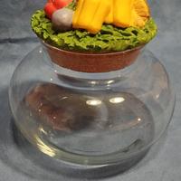 Barattolo in vetro da cucina con decoro sulla chiu