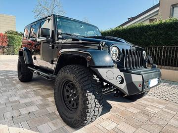 Jeep Wrangler Unlimited 2.8 crd Sahara auto E6