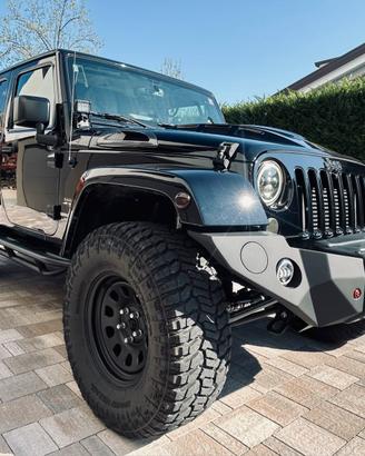 Jeep Wrangler Unlimited 2.8 crd Sahara auto E6
