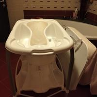 Vaschetta con fasciatoio