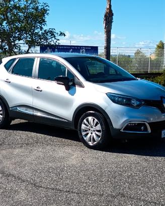 RENAULT Captur 1.5 dCi 8V 90 CV S&S Live NAVI