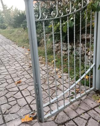 cancello in ferro battuto 