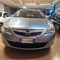 Opel Astra 1.7 CDTI 110CV Sports Tourer Cosmo