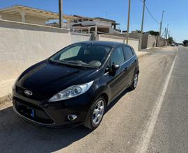 FORD Fiesta 6ª serie - 2011