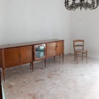 Mobile bar in legno