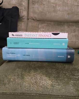 2 libri di Anthony Robbins