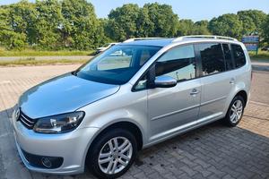 W TOURAN 1.4 TSI METANO