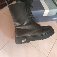 Anfibi Stivaletti Cult
