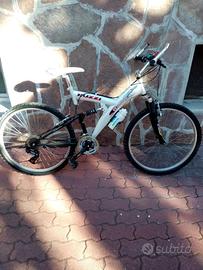MTB in buone condizioni. usata poco. 
