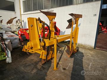 ARATRO BIVOMERE REVERSIBILE 80 100 hp