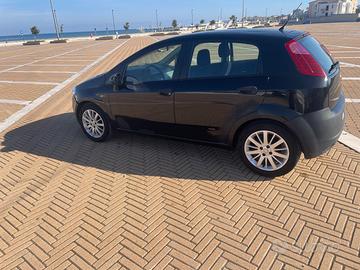 Fiat grande punto 1300 Mj 75 cv