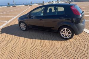 Fiat grande punto 1300 Mj 75 cv