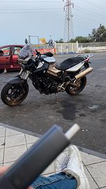 Bmw f800r
