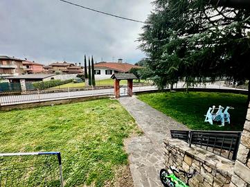 4 LOCALI A CIVIDATE AL PIANO