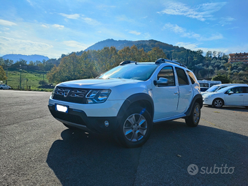 Dacia Duster 1600 GPL 2014 105cv