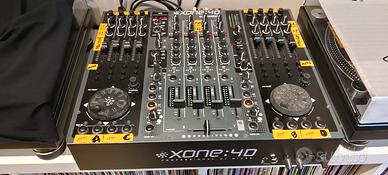 Allen & Heath Xone 4D Mixer DJ
