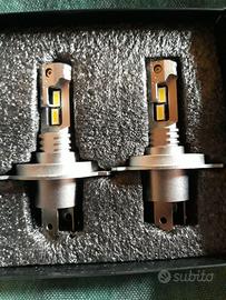 Lampadine a LED H4 Zethors Auto