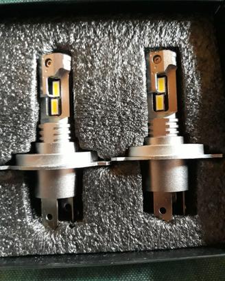 Lampadine a LED H4 Zethors Auto