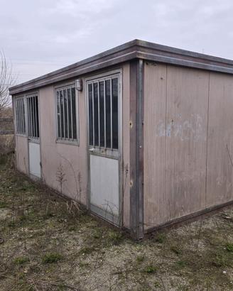 N. 2 BARACCHE COIBENTATE