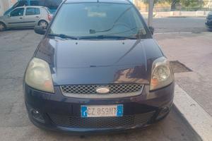 Fiesta 1400 TDCi del 2.006 a 2.500,00 €.