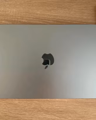Macbook Air M4 + Airpods 3