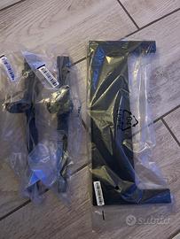 Staffa Tv Hisense U7 (nuova)