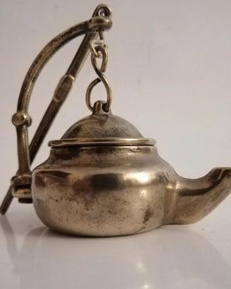 Piccola lucerna ad olio / vintage sospesa