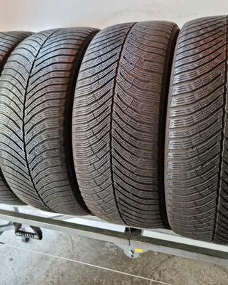 4 gomme 245/45/18 Pirelli M+S