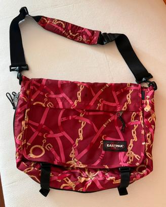 Borsa a tracolla Eastpak