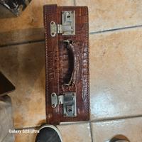 valigetta in coccodrillo 