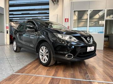 Nissan Qashqai 1.5 dCi DPF Acenta -