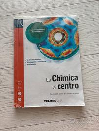 Libro chimica- La chimica al centro