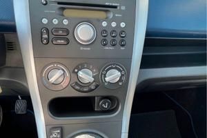 Auto OPEL AGILA 12 86 cv (benzina e GPL)