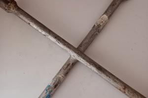 chiave per le smontare la ruota 