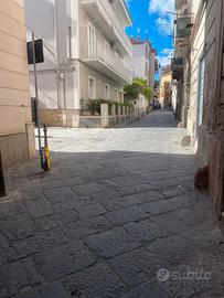 Locale terraneo uso abitativo in Marano (NA)