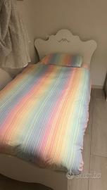 Letto singolo in legno